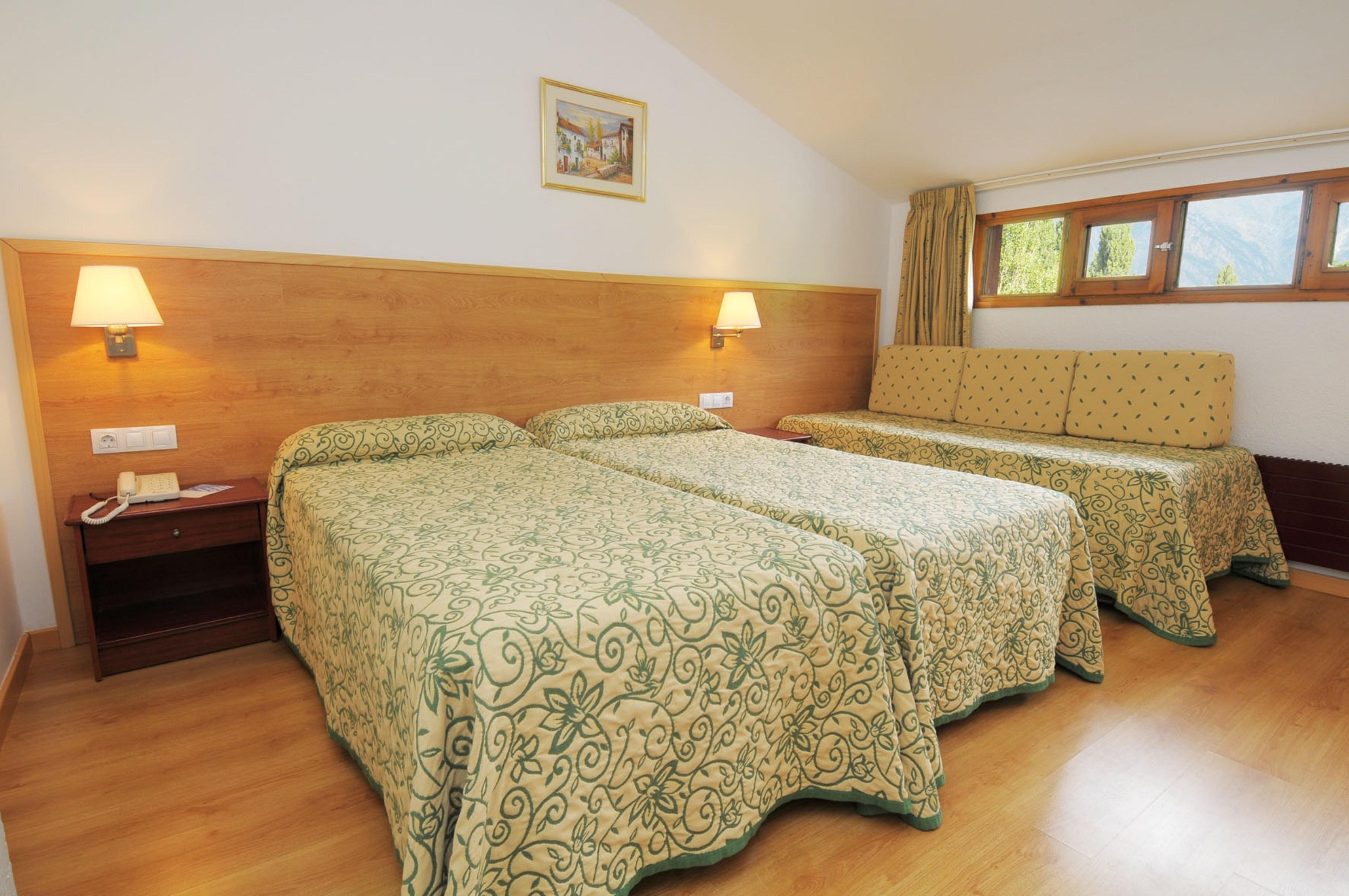 Evenia Monte Alba Hotel เซร์แลร์ ภายนอก รูปภาพ