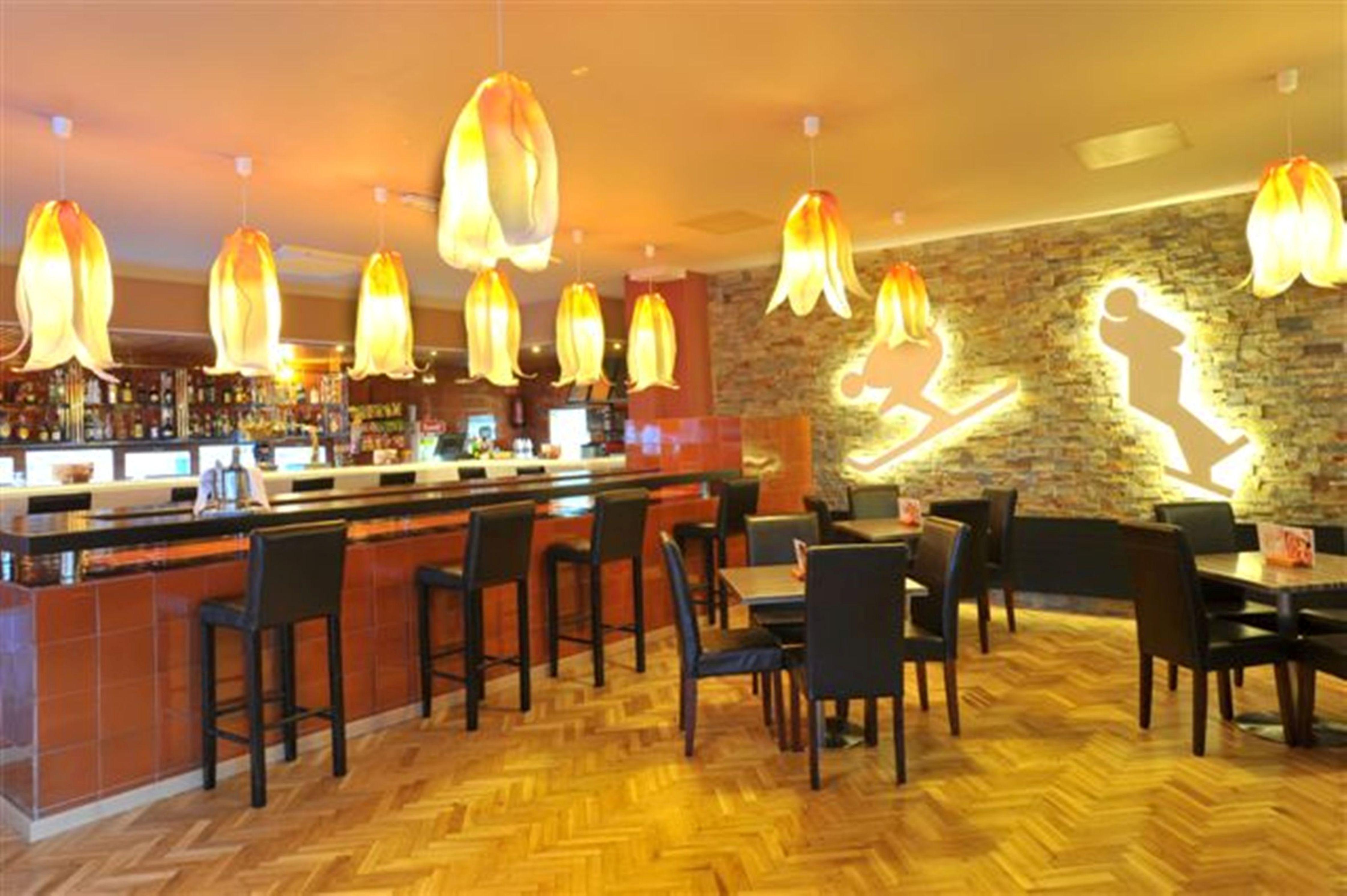 Evenia Monte Alba Hotel เซร์แลร์ ภายนอก รูปภาพ