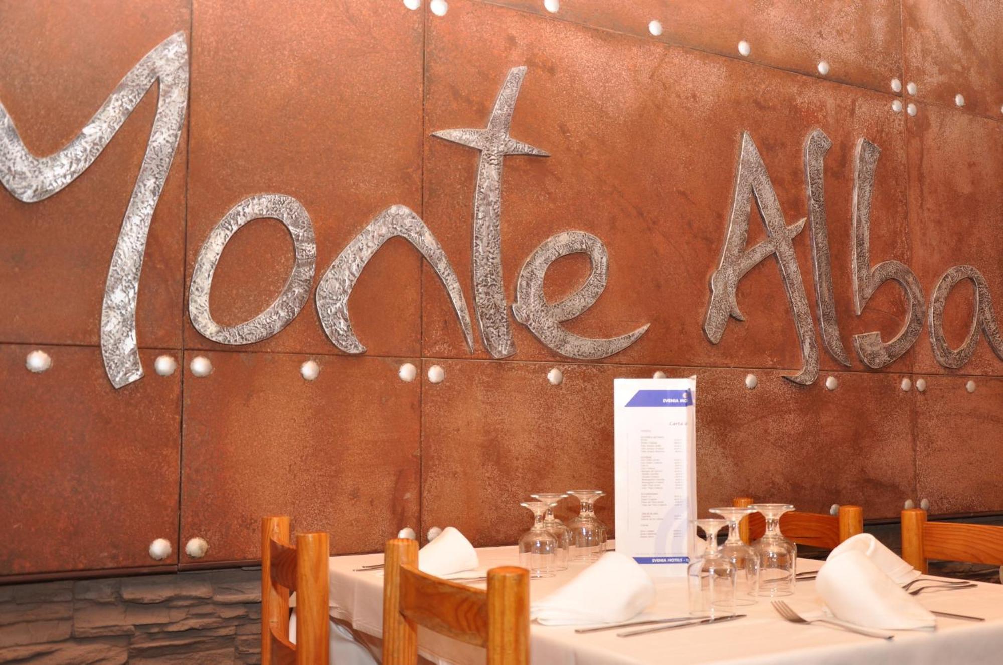 Evenia Monte Alba Hotel เซร์แลร์ ภายนอก รูปภาพ